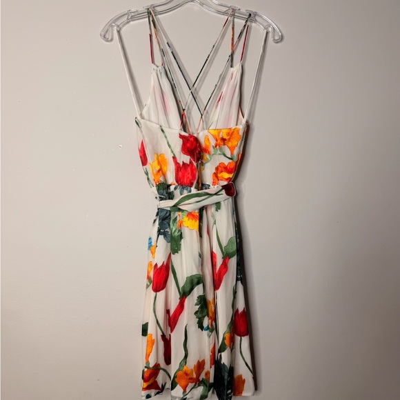 Alice + Olivia Susana floral faux wrap mini dress Size - 4 - Picture 2 of 3